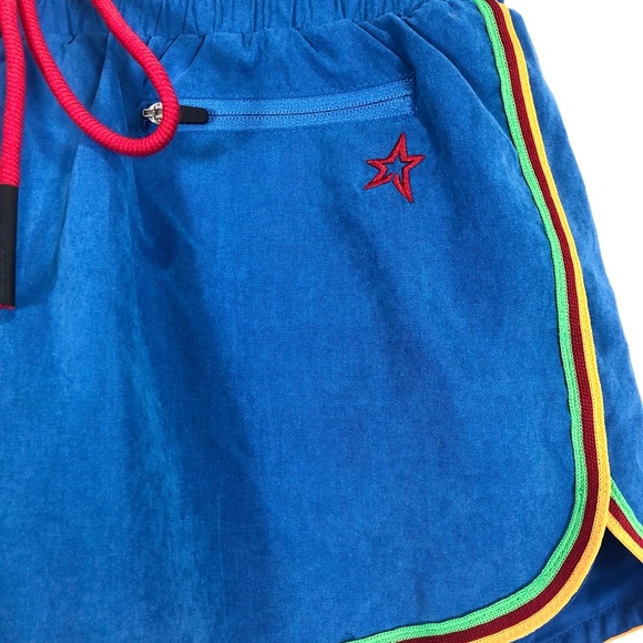 PERFECT MOMENT Striped Washed-Woven Shorts - Picture 7 of 16